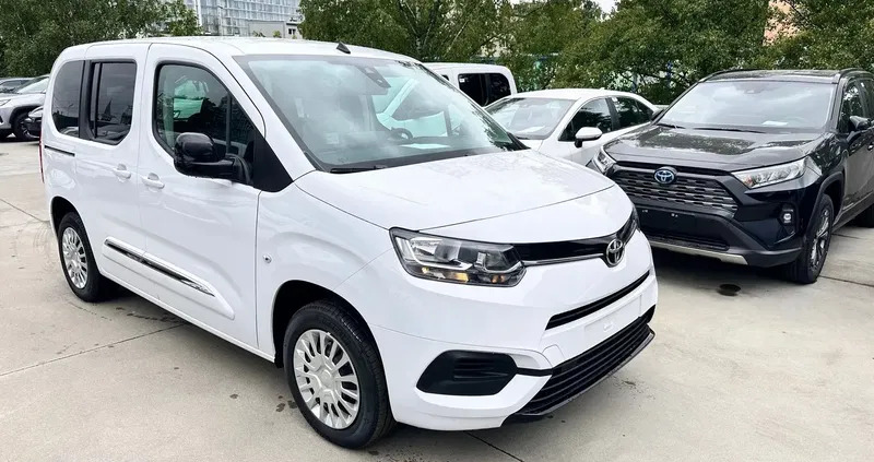 toyota Toyota Proace City Verso cena 119500 przebieg: 6, rok produkcji 2023 z Działoszyn